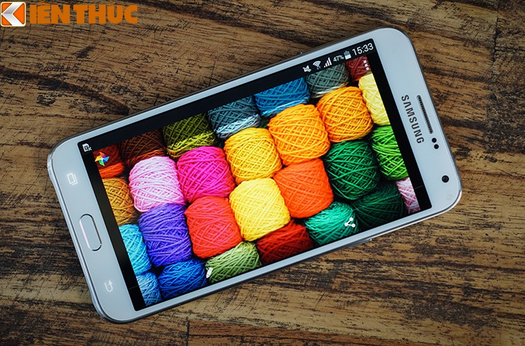 Dien thoai Samsung Galaxy E7 dien thoai tam trung dang mua-Hinh-19